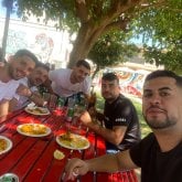 Aventura y pasion. Simpático y