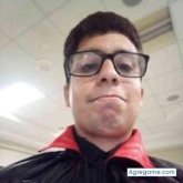 Busco pareja. Relacion seria. Gay. Los