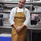 Busco pareja. A una mujer elegante,