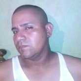 Mujer de 20 a 45 años máximo de 50