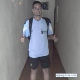 Sevilla18 chico soltero en Chaguaramas