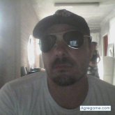 Barman. Busco conocer gente. Hola.. que