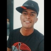 Busco pareja. Mujeres alegres,