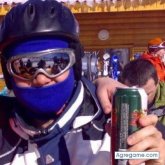 Busco hacer amistades. Amigos. Me