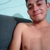 Empleado. Busco ligar. Busco mujeres