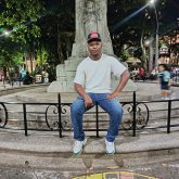 carlosandres33396