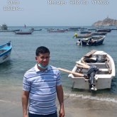 Empleado. Busco pareja. Mujer. Sencillo.