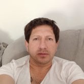 Encuentra Hombres solteros en Sangüesa
