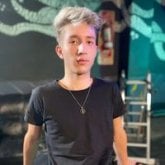 Busco conocer gente. Hombres o parejas.