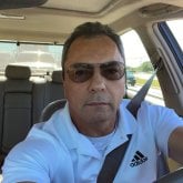 Encuentra Hombres Solteros en Newark