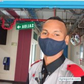 Seguridad. Busco pareja. Pareja.