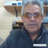 Encuentra Hombres solteros en Santiago De Anaya