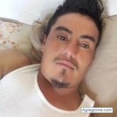 Sin ninguno. Busco chatear.