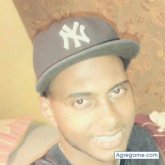 Romamm chico soltero en Mountain View