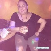 Mujeres solteras en Hillsborough