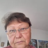 Mujeres solteras en Valdepeñas De Jaen