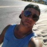 Busco conocer gente.