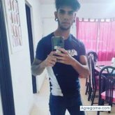 Trabajar. Busco pareja. Busco conocer