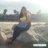 sonimar chica soltera en Malibu Beach