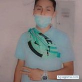 Busco pareja. Chicas solteras. Un chico