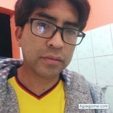 Busco pareja. Lindas chicas alegres.