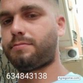 Albañil. Buen empotrador. Empotrar