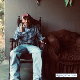 Busco pareja. Conocer. Hombre normal. El