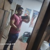 Técnico cnc. Amable cariñoso amoroso.