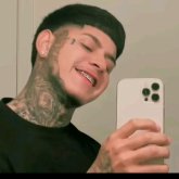 V gf y tdrggh Vr de tu uu