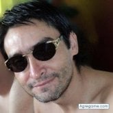 Encuentra Hombres solteros en Capira