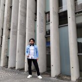 Estudiante. Busco hacer amistades.