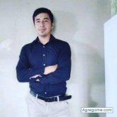 Empleado privado. Busco ligar. Mujer.