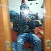 Mamas solteras y hermosas. Alegre me