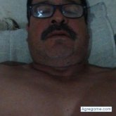 Encuentra Hombres solteros en Empalme