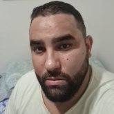 Funcionario de defensa. Busco conocer