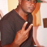 Me llamo Carlos soy de puerto plata