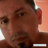 Encuentra Hombres solteros en Jaramijó