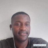 Busco pareja. Chica. Guapa.