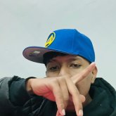 Busco pareja. Busco salir a pasear.