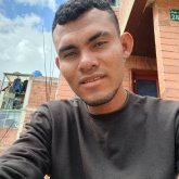 Busco pareja. Busco mujer de 20 año