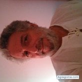 Encuentra Hombres solteros en Tilisarao