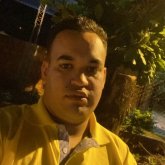 Estudiante. Busco pareja. Chicas