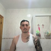 Empleado. Busco pareja. Me gustan las