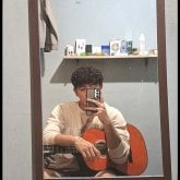 Mujeres, apariencia cualquiera, de