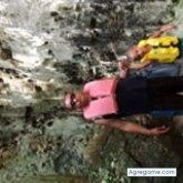 Veterinario. Busco ligar. Mujer estable