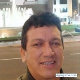 Docente. Busco pareja. Amigas. Alegre.