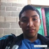 Chicas. Guapo. Las chicas.