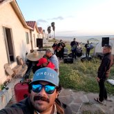 Busco conocer gente.