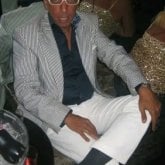 Busco matrimonio. Une femme entre 35 et