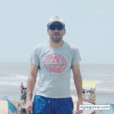 Busco conocer gente. Mujeres cerca de